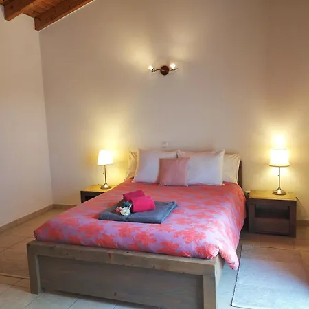 Andorinha With Private Pool In A Quiet Area Villa *