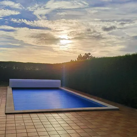 Andorinha With Private Pool In A Quiet Area