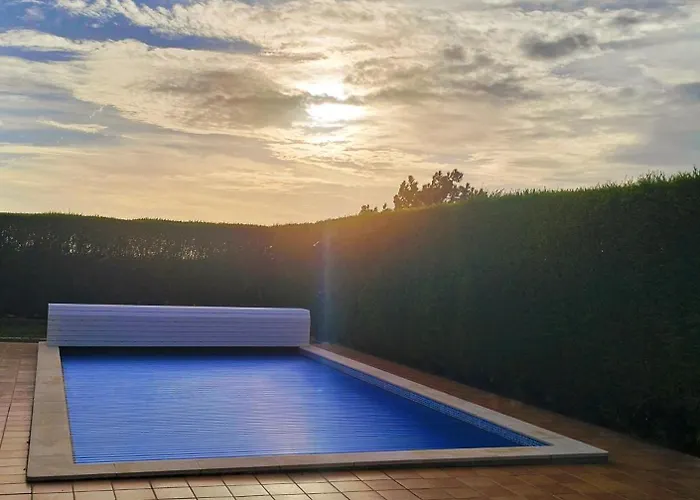 Andorinha With Private Pool In A Quiet Area