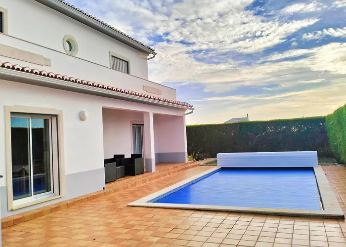 Andorinha With Private Pool In A Quiet Area ヴィラ